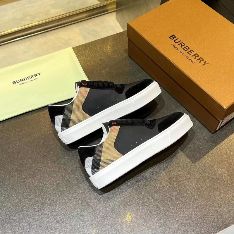 Burberry Low Shoes